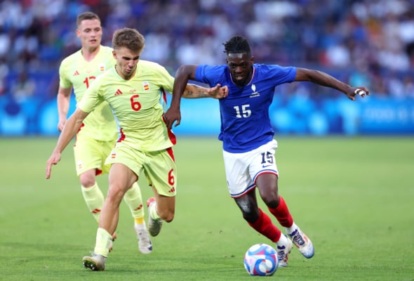 射击世界杯-李越宏卫冕男子手枪速射 姚千寻刘宇坤夺牌